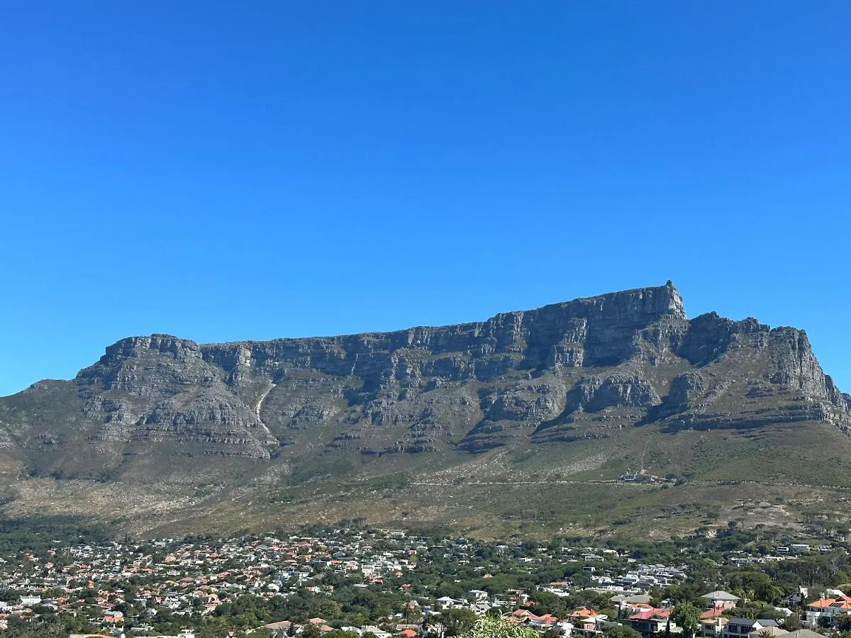 Incredible Cape Town Corner Apartment